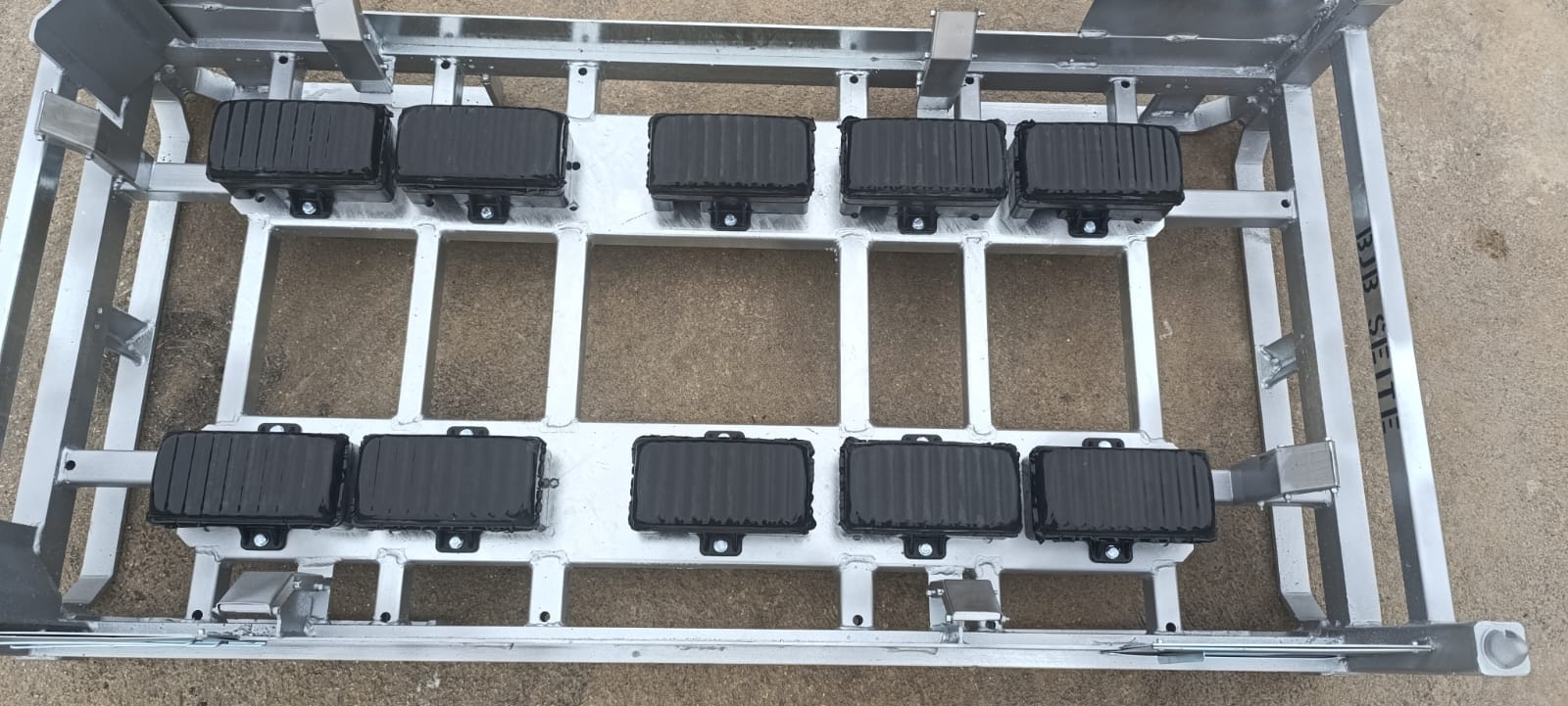 ÖZEL BATARYA TAŞIMA KONTEYNERİ-1