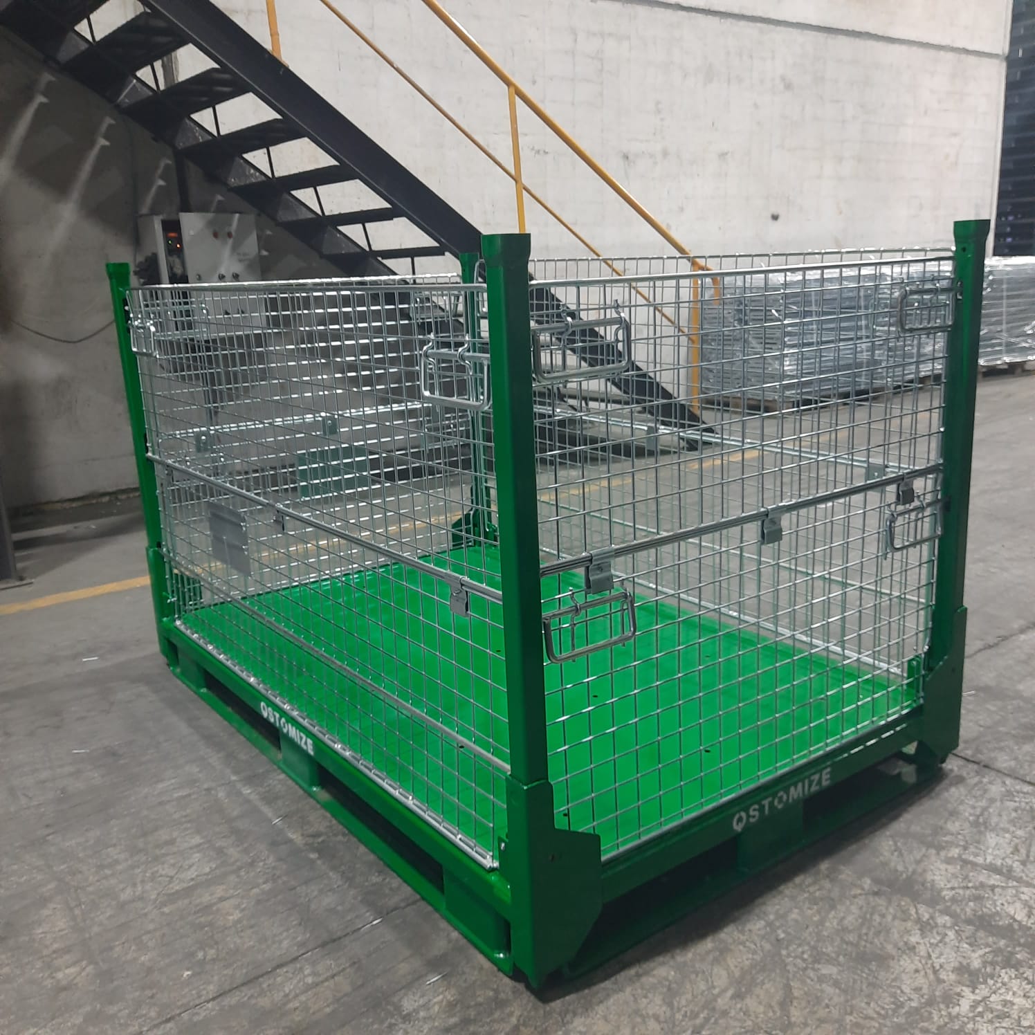 STANDARD FOLDABLE WIRE CONTAINER-8